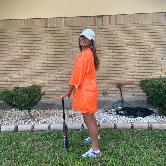 Houston Astros GameDay Sparkly Sequin Dress - Picture 4 of 7